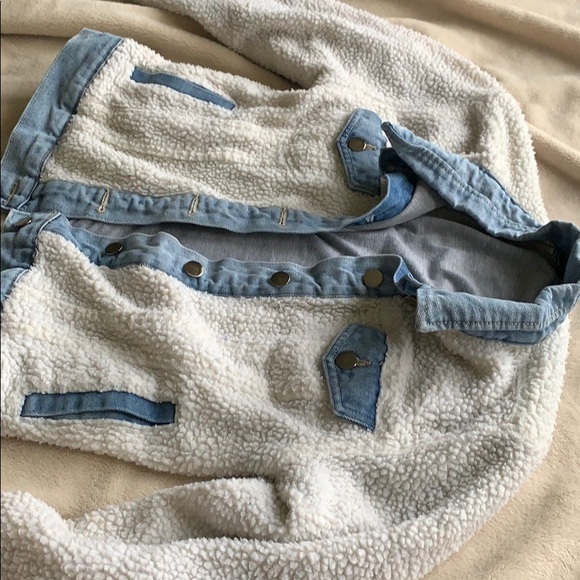 Furry jean jacket - Picture 1 of 2